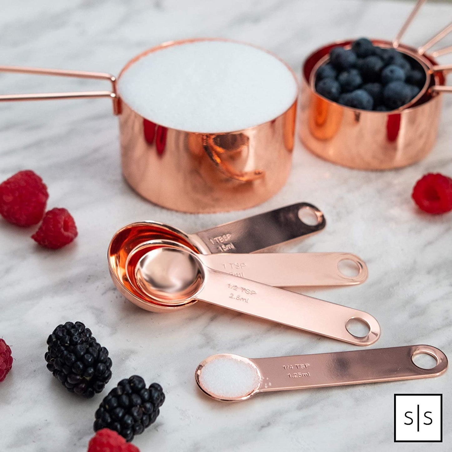 Copper Measuring Cups and Spoons Set – 8-Piece Stackable Stainless Steel Metal Measuring Utensils – Stylish and Sturdy Rose Gold Kitchen Accessories for Baking and Cooking